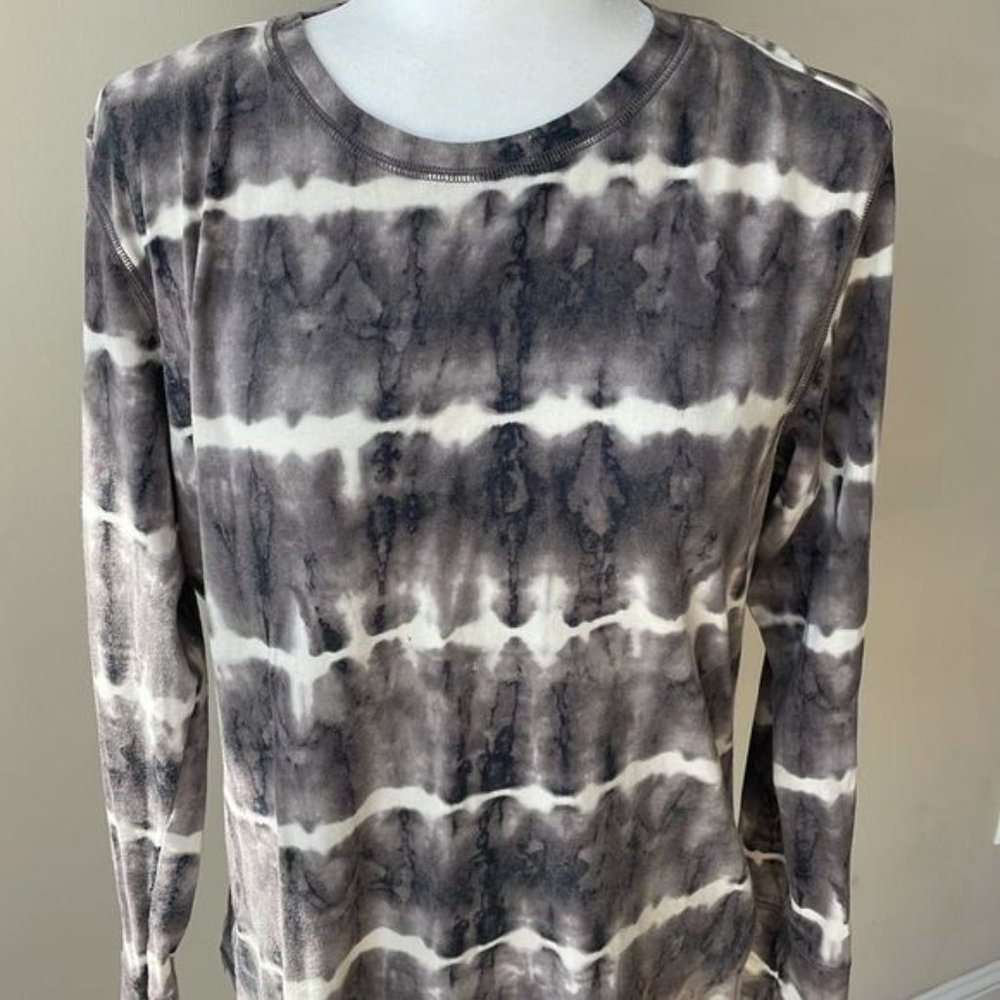 Columbia Woman’s long sleeve